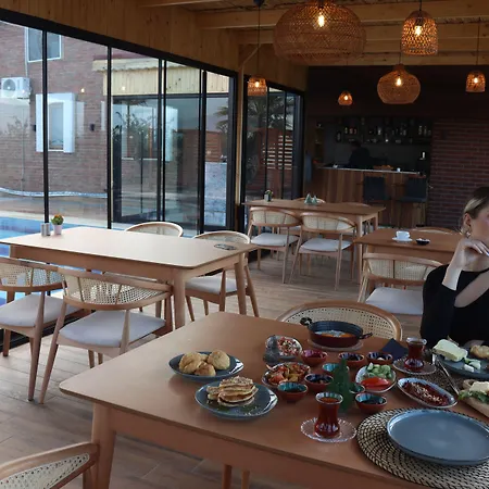 Hotel Mandalin Glamping Selçuk