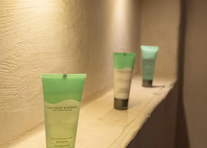 Mandalin Glamping Hotel *