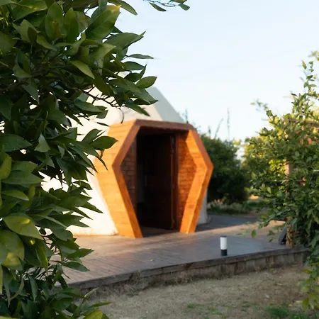 Mandalin Glamping *