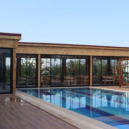 Hotel Mandalin Glamping