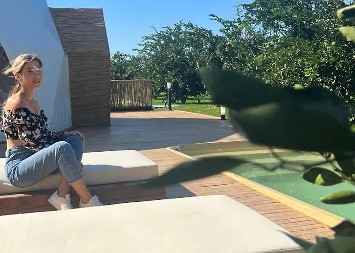 Mandalin Glamping Hotel