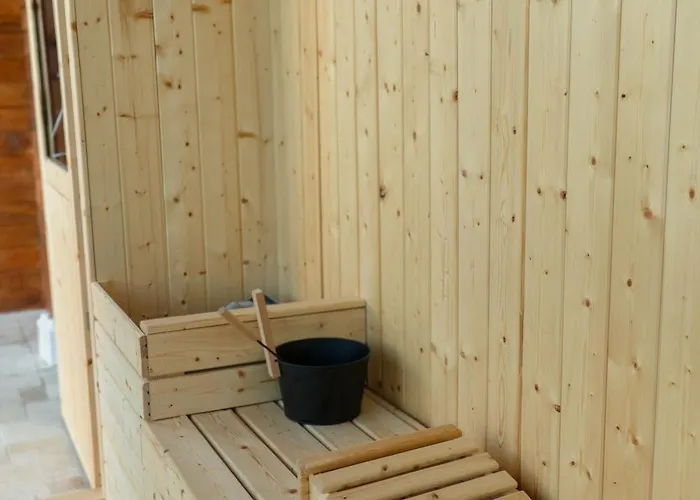 Mandalin Glamping Hotel