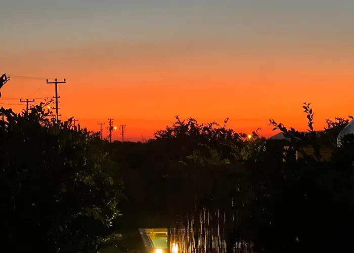 Mandalin Glamping Hotel *