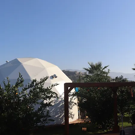 Mandalin Glamping